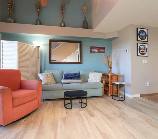 $649,800 | 3706 Lower Honoapiilani Road, Unit D43, Lahaina, HI 96761