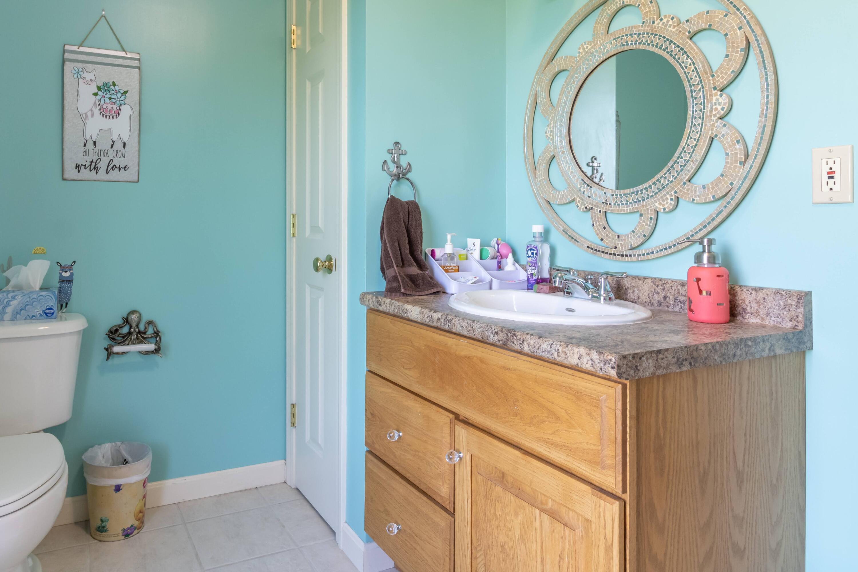 7 Perry Road Winterport, ME 04496 - Photo 47 of 57 7 Perry Drive Interiors-13
