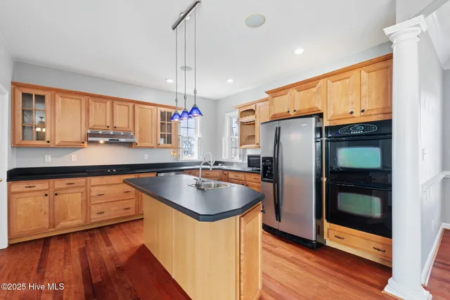 $595,000 | 121 Bayside Drive, Moyock, NC 27958