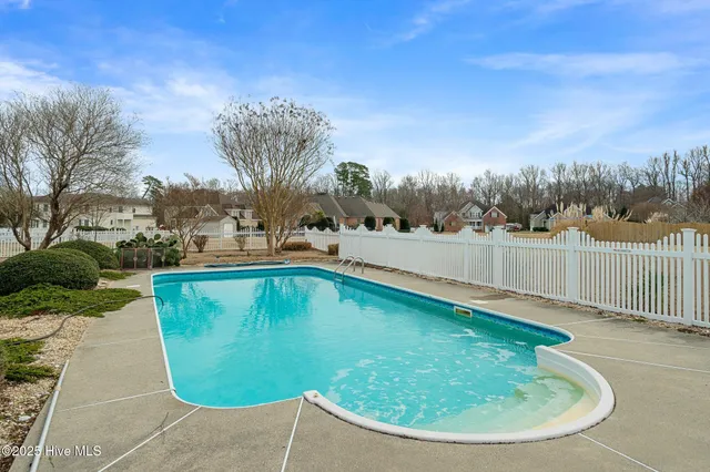 $595,000 | 121 Bayside Drive, Moyock, NC 27958