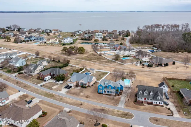 $595,000 | 121 Bayside Drive, Moyock, NC 27958