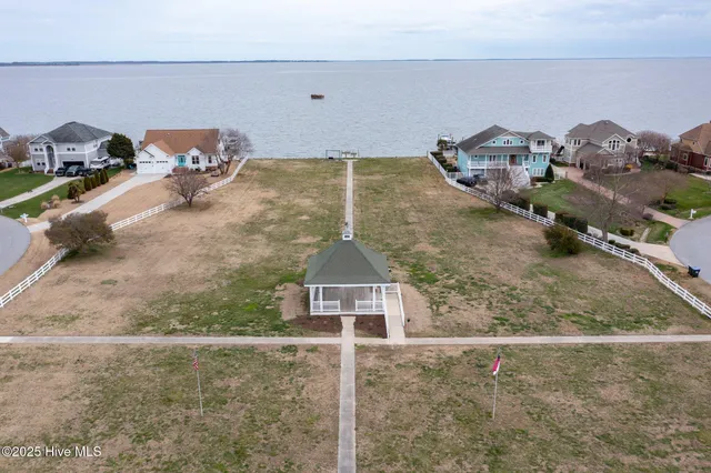 $595,000 | 121 Bayside Drive, Moyock, NC 27958