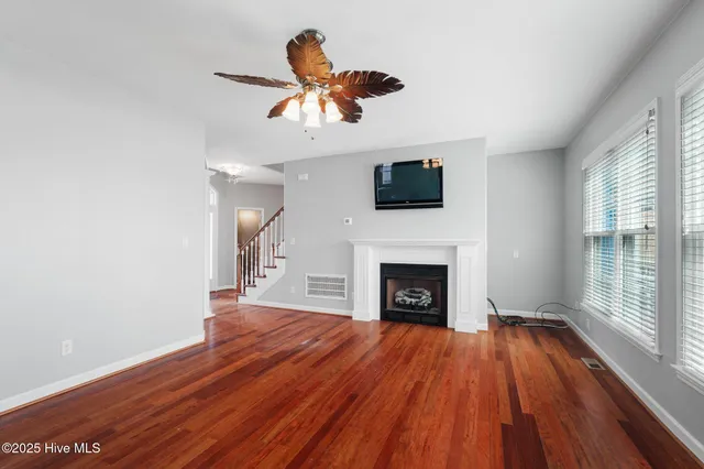 $595,000 | 121 Bayside Drive, Moyock, NC 27958