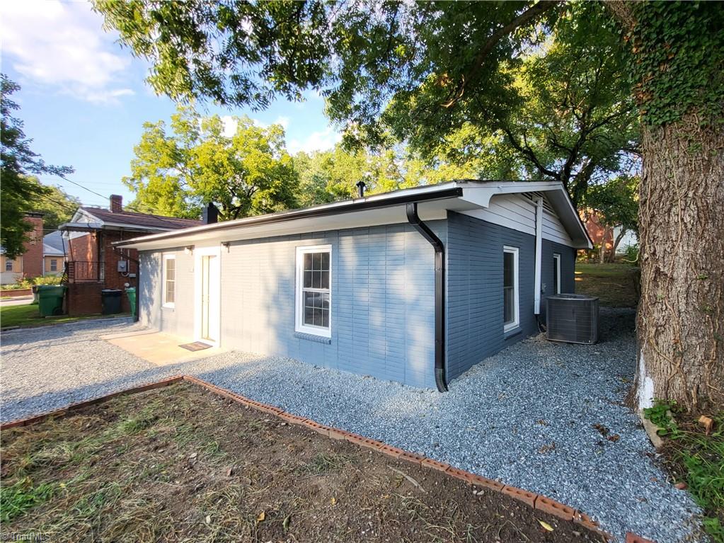 803 Mobile Street High Point, NC 27260 - Photo 2 of 25 Gallery Image 2