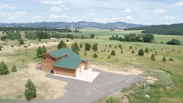 $799,000 | 293 Vine Maple, Desmet, ID 83824