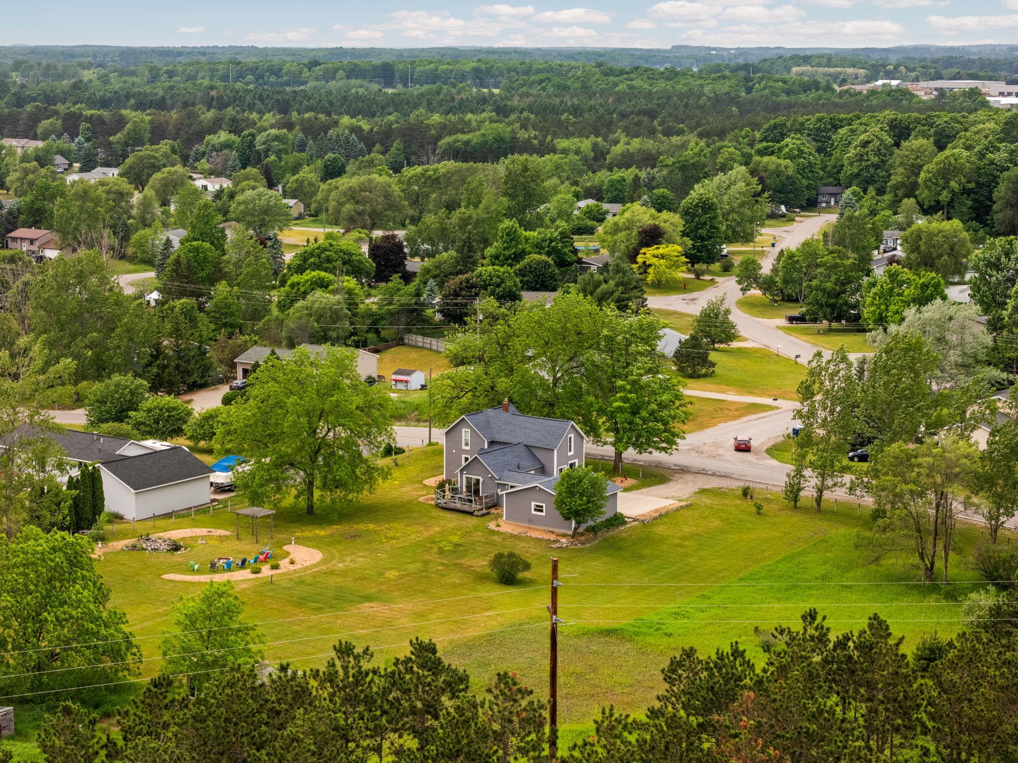 4223 Vance Road Traverse City, MI 49685 - Photo 32 of 34