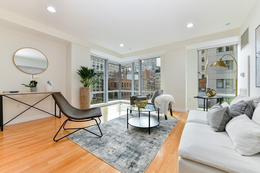 80 Broad Street, Unit 509 Boston, MA 02110 - Photo 2 of 20