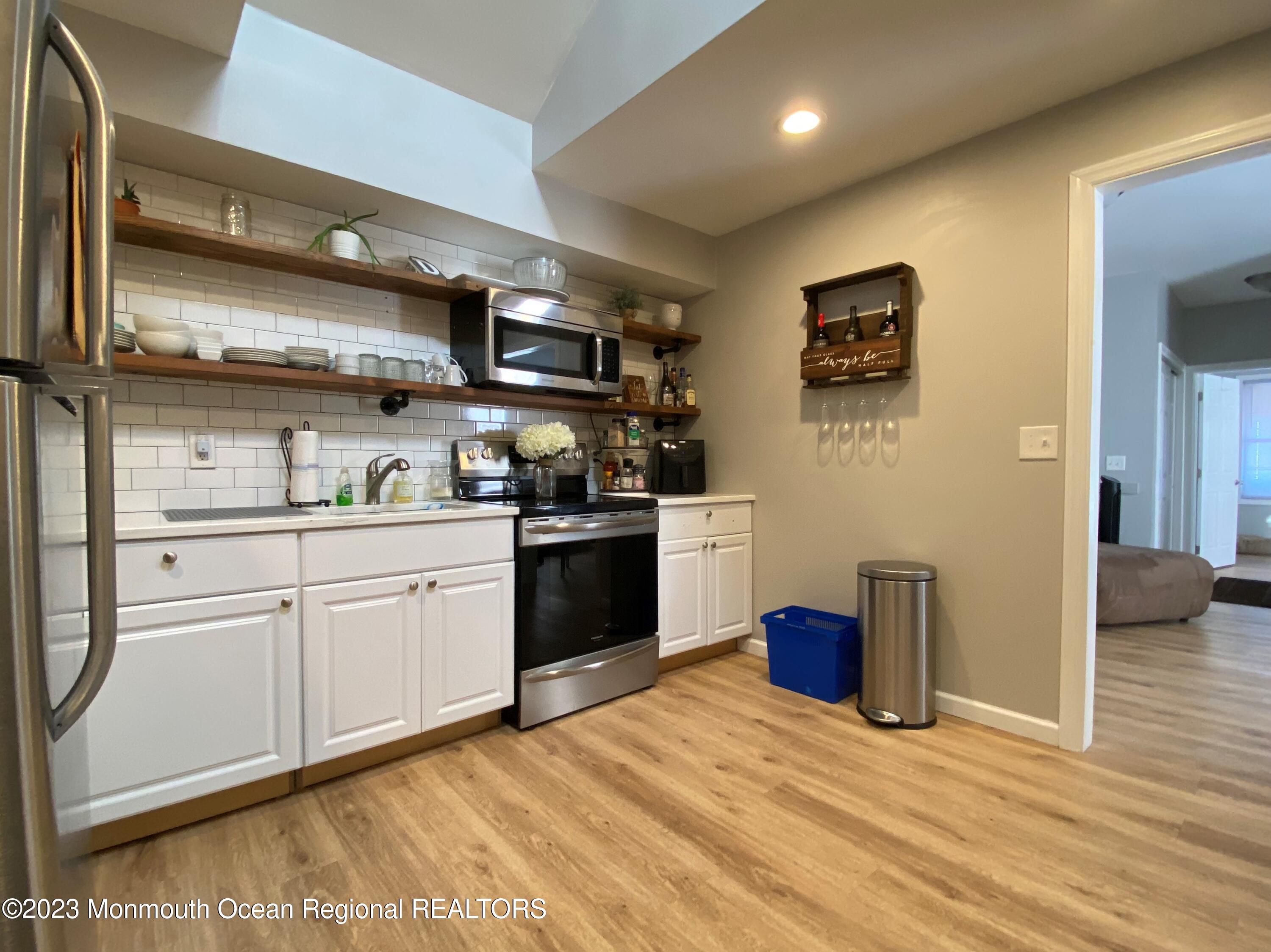 809 16th Avenue, Unit 1 Belmar, NJ 07719 - Photo 3 of 18 809 16th Ave 2