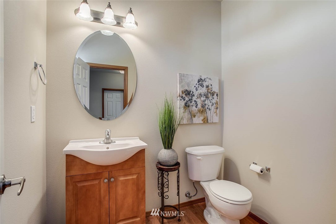 16332 1st Place West, Unit 1 Bothell, WA 98012 - Photo 7 of 25 Gallery Image 7