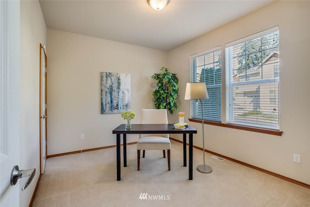 16332 1st Place West, Unit 1 Bothell, WA 98012 - Photo 9 of 25 Gallery Image 9