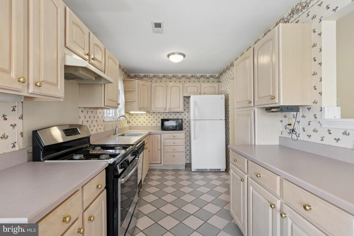 29 Grandview Place Sewell, NJ 08080 - Photo 16 of 34