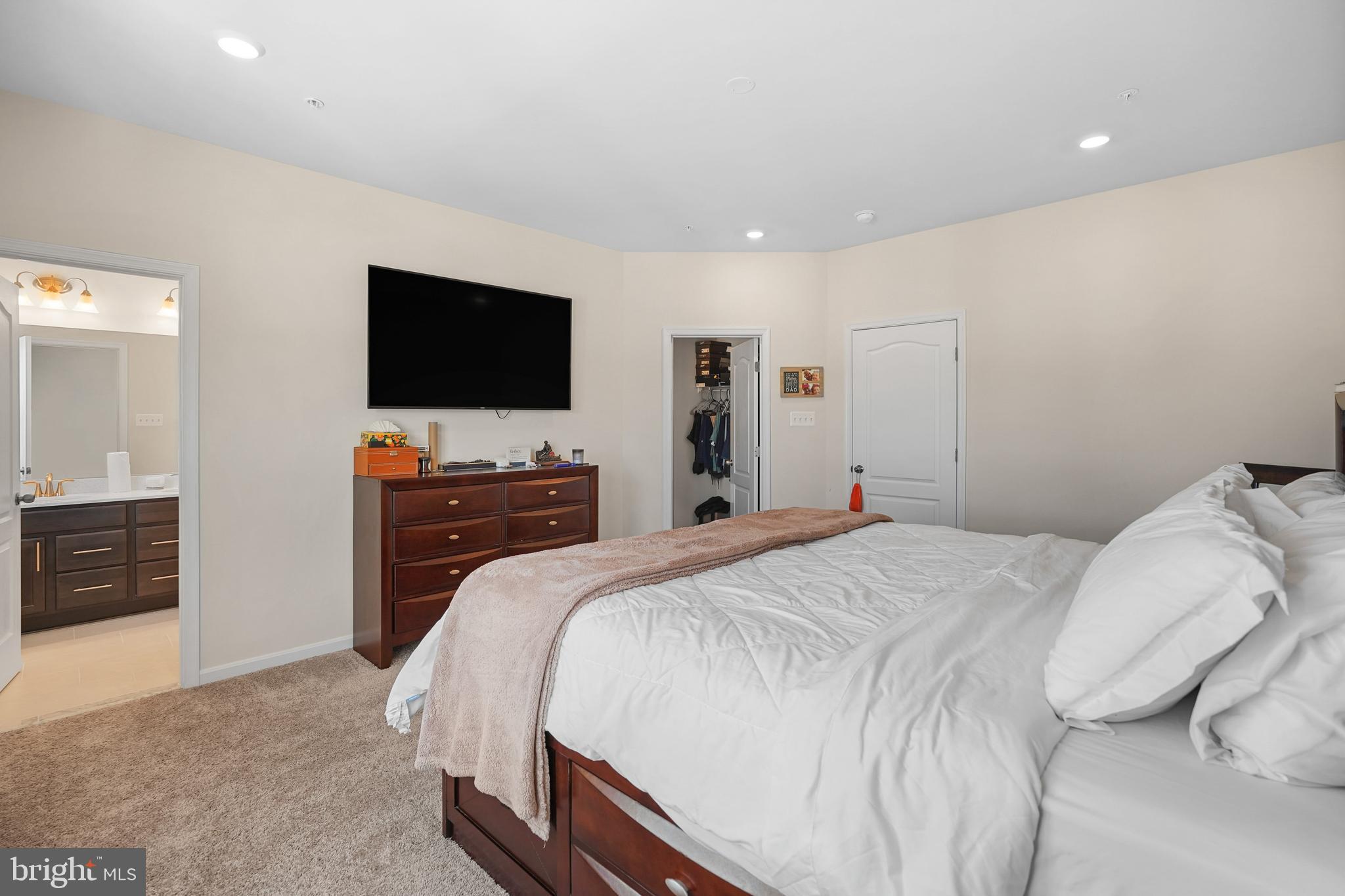 16418 Caribbean Way Accokeek, MD 20607 - Photo 7 of 40 Primary Bedroom