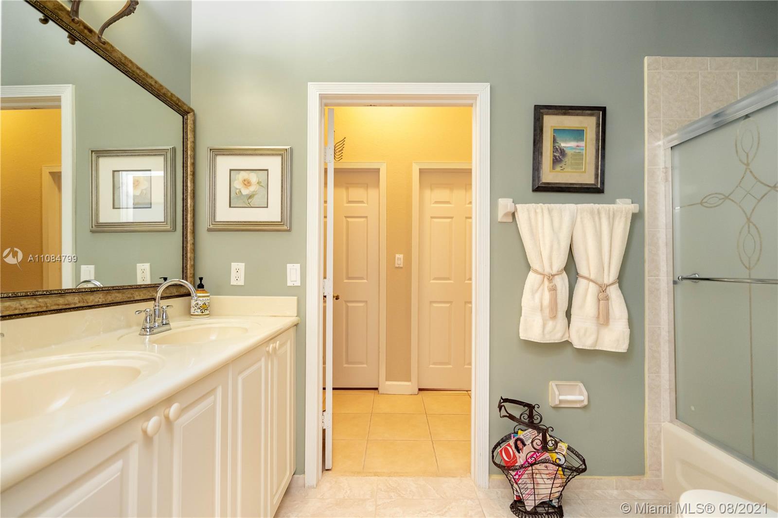 13124 Southwest 54th Court Miramar, FL 33027 - Photo 35 of 57