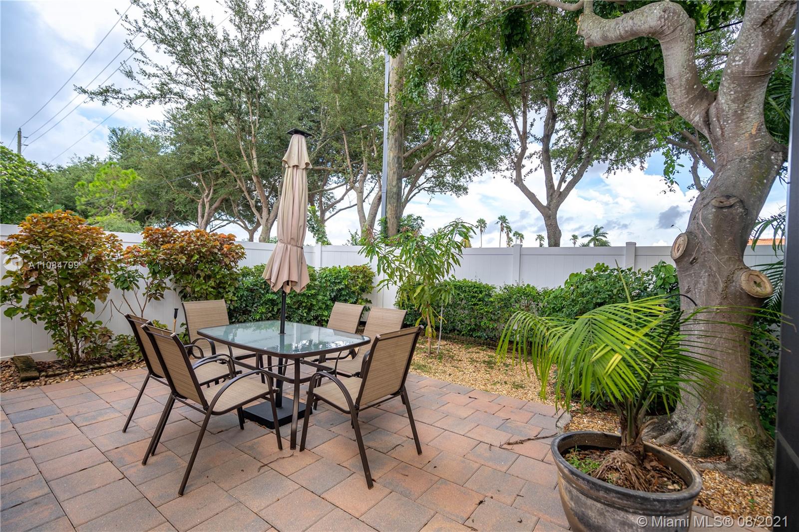 13124 Southwest 54th Court Miramar, FL 33027 - Photo 40 of 57