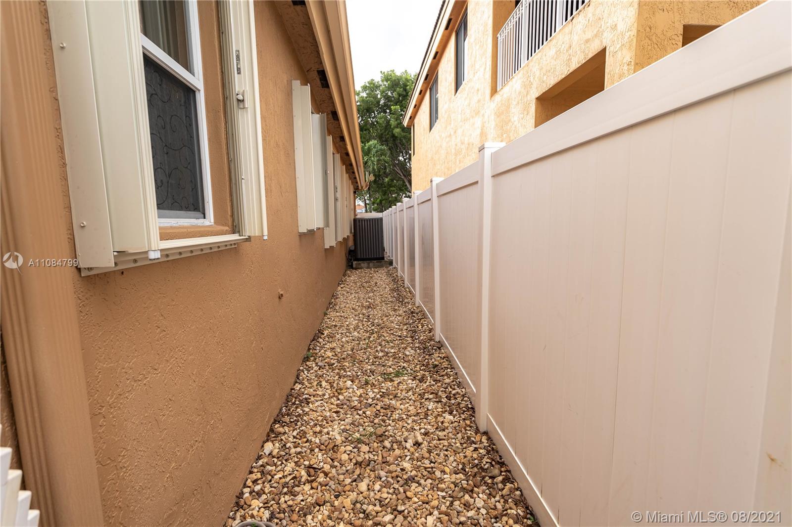 13124 Southwest 54th Court Miramar, FL 33027 - Photo 42 of 57