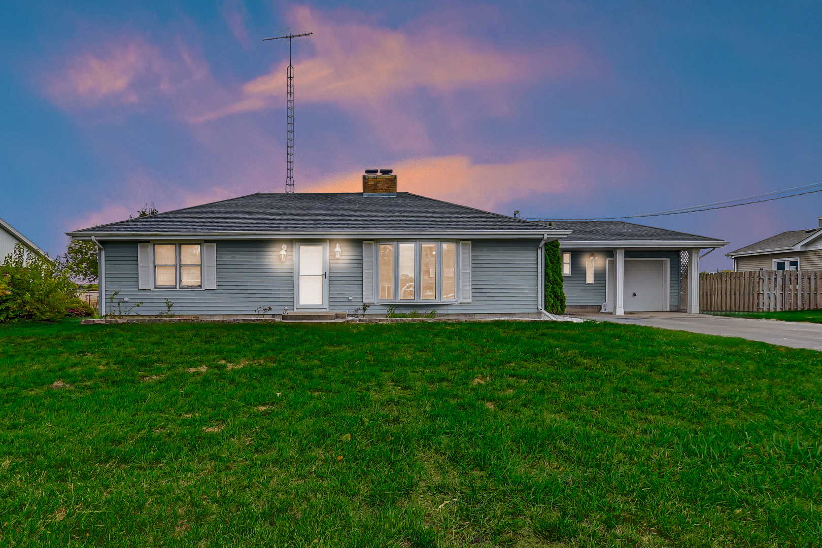 59 North 2750W Road Kankakee, IL 60901 - Photo 19 of 19 a front view of a house with a garden
