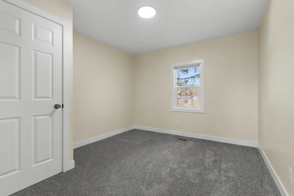 $249,000 | 26234 Highway 43, Mattawan, MI 49071