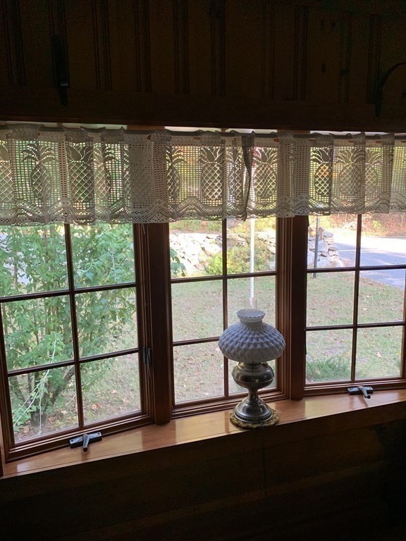 31 Manor Road Bolton, MA 01740 - Photo 26 of 40