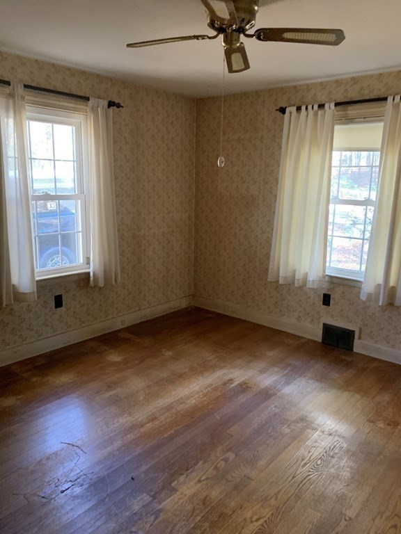 31 Manor Road Bolton, MA 01740 - Photo 31 of 40