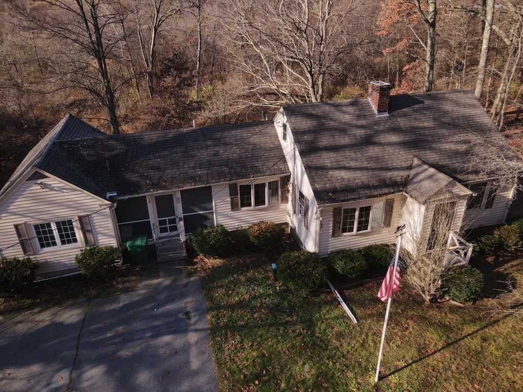 31 Manor Road Bolton, MA 01740 - Photo 32 of 40