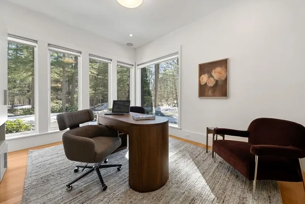$4,425,000 | 11 Winthrop Circle, Weston, MA 02493