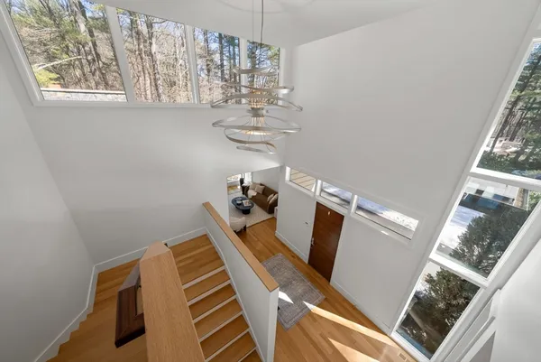 $4,425,000 | 11 Winthrop Circle, Weston, MA 02493