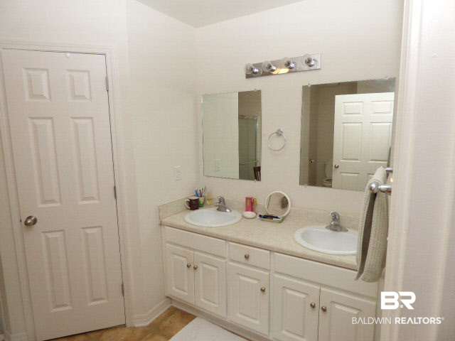 7453 Fairmont Drive Foley, AL 36535 - Photo 8 of 25 dbl vanity