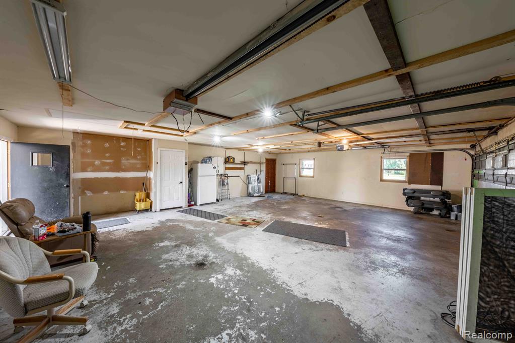 10418 Linden Road Grand Blanc, MI 48439 - Photo 32 of 43 Gallery Image 32