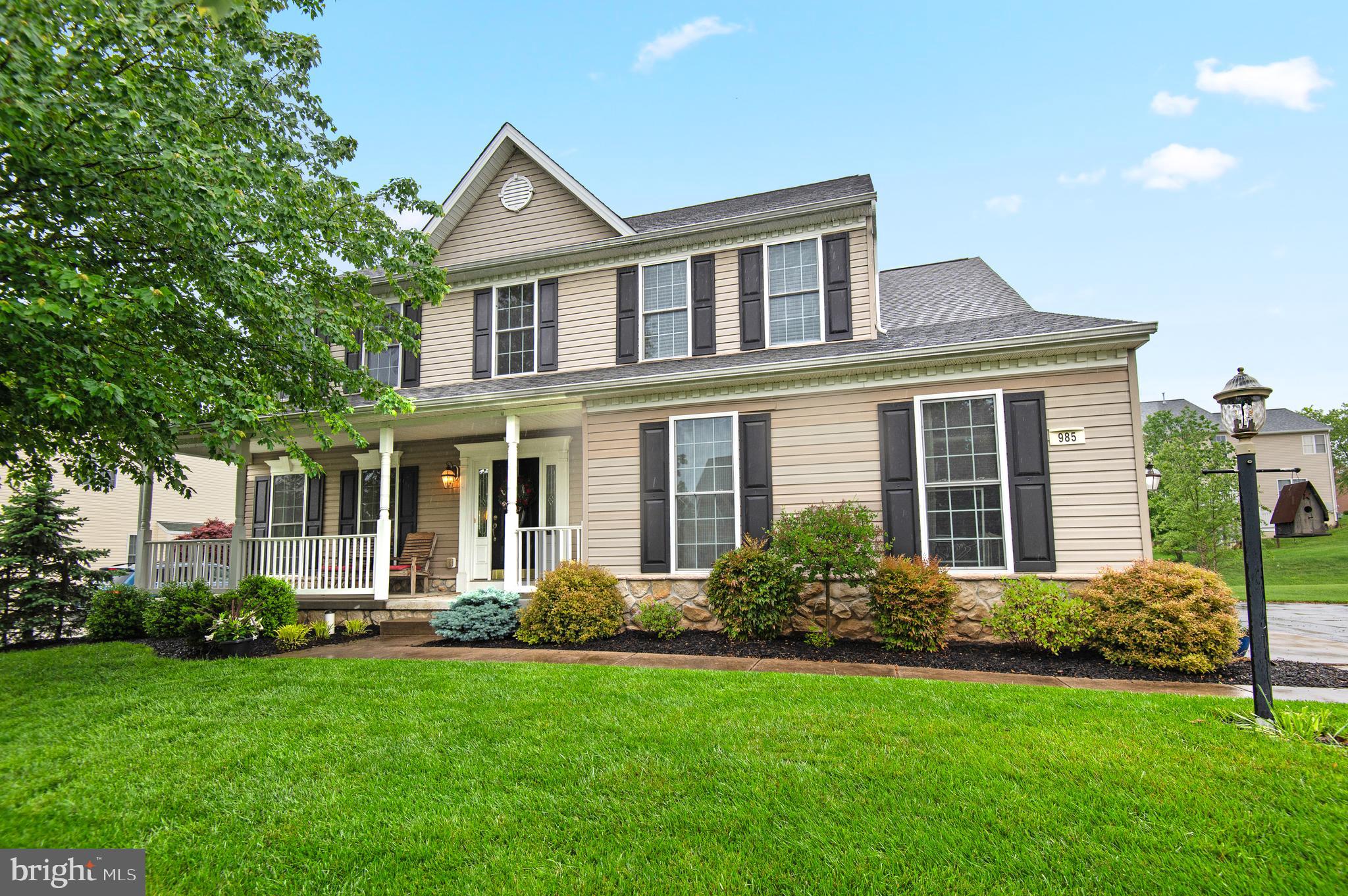 985 Silver Maple Circle Seven Valleys, PA 17360 - Photo 2 of 50 front view of a house with a yard
