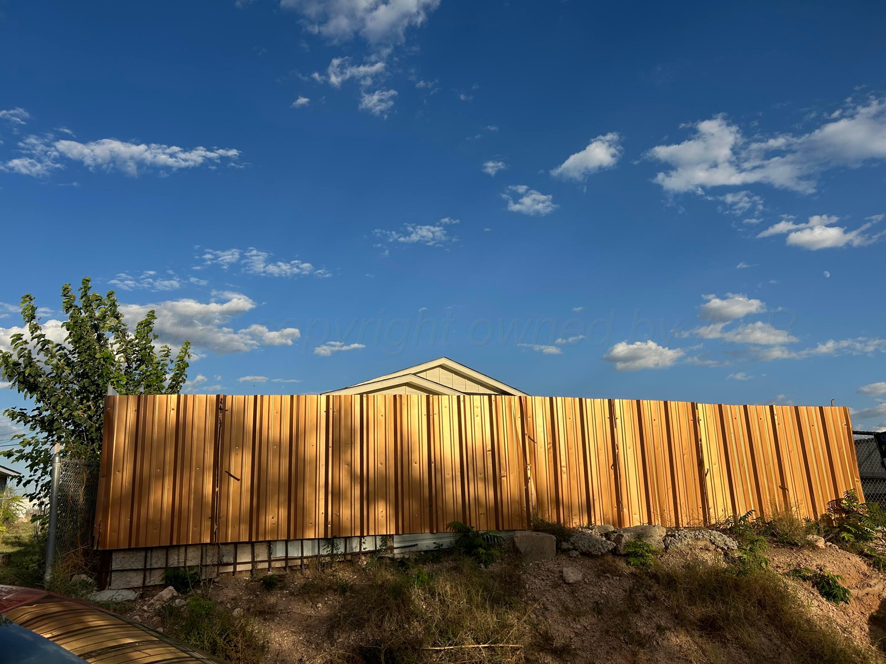 1706 North Adams Street Amarillo, TX 79107 - Photo 4 of 13 IMG_9769