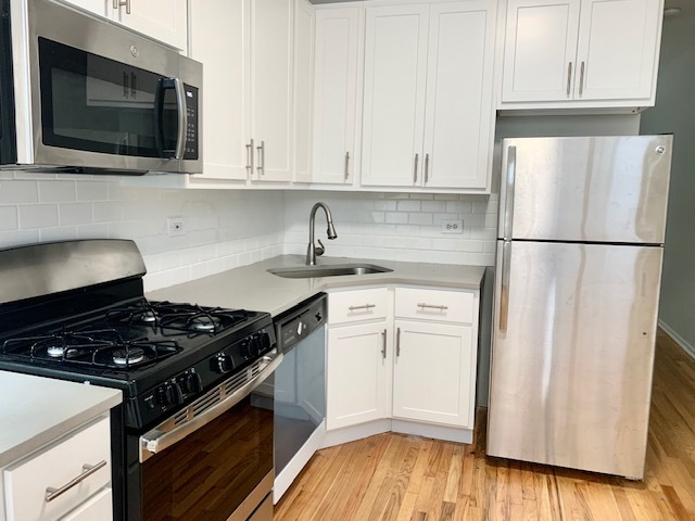 2835 North Racine Avenue, Unit 1R Chicago, IL 60657 - Photo 8 of 13
