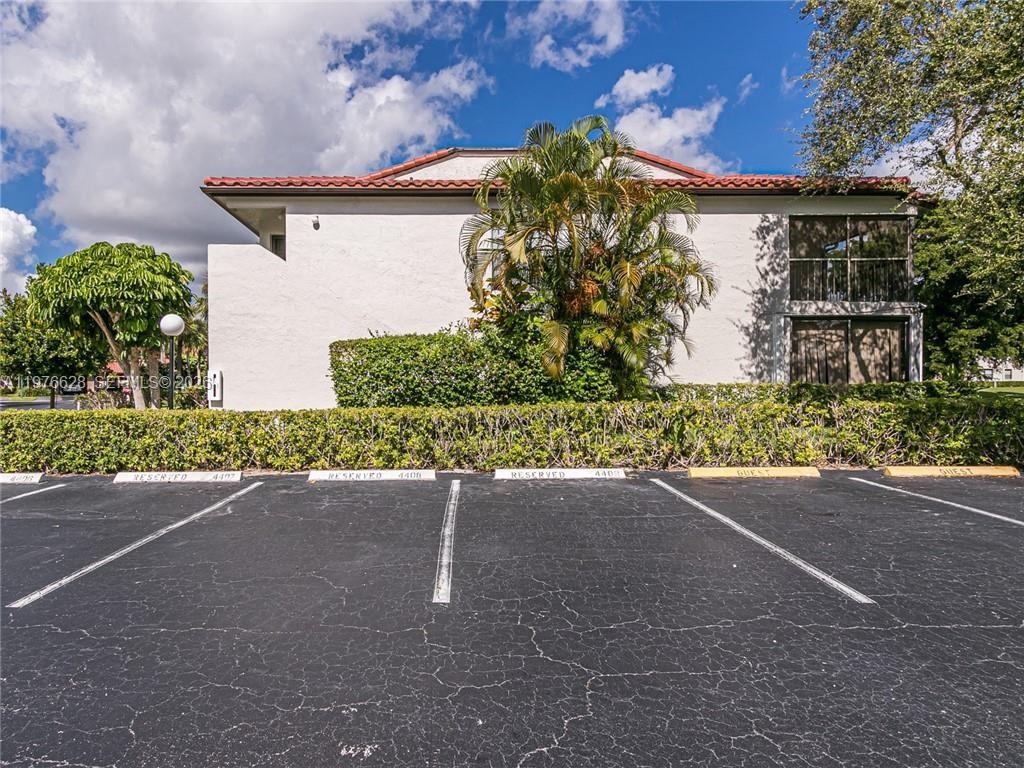 21559 Cypress Hammock Drive, Unit 44J Boca Raton, FL 33428 - Photo 7 of 49
