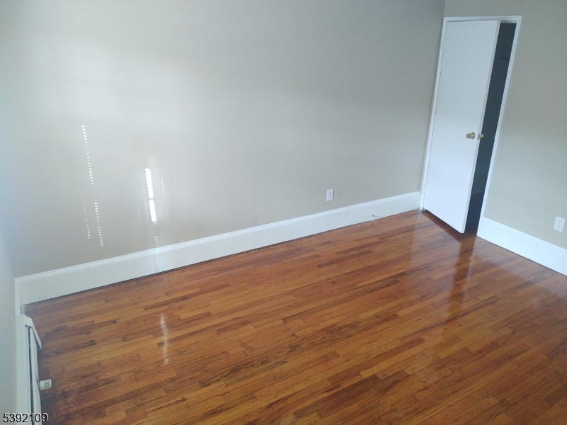 1273 Valley Road Wayne, NJ 07470 - Photo 11 of 15