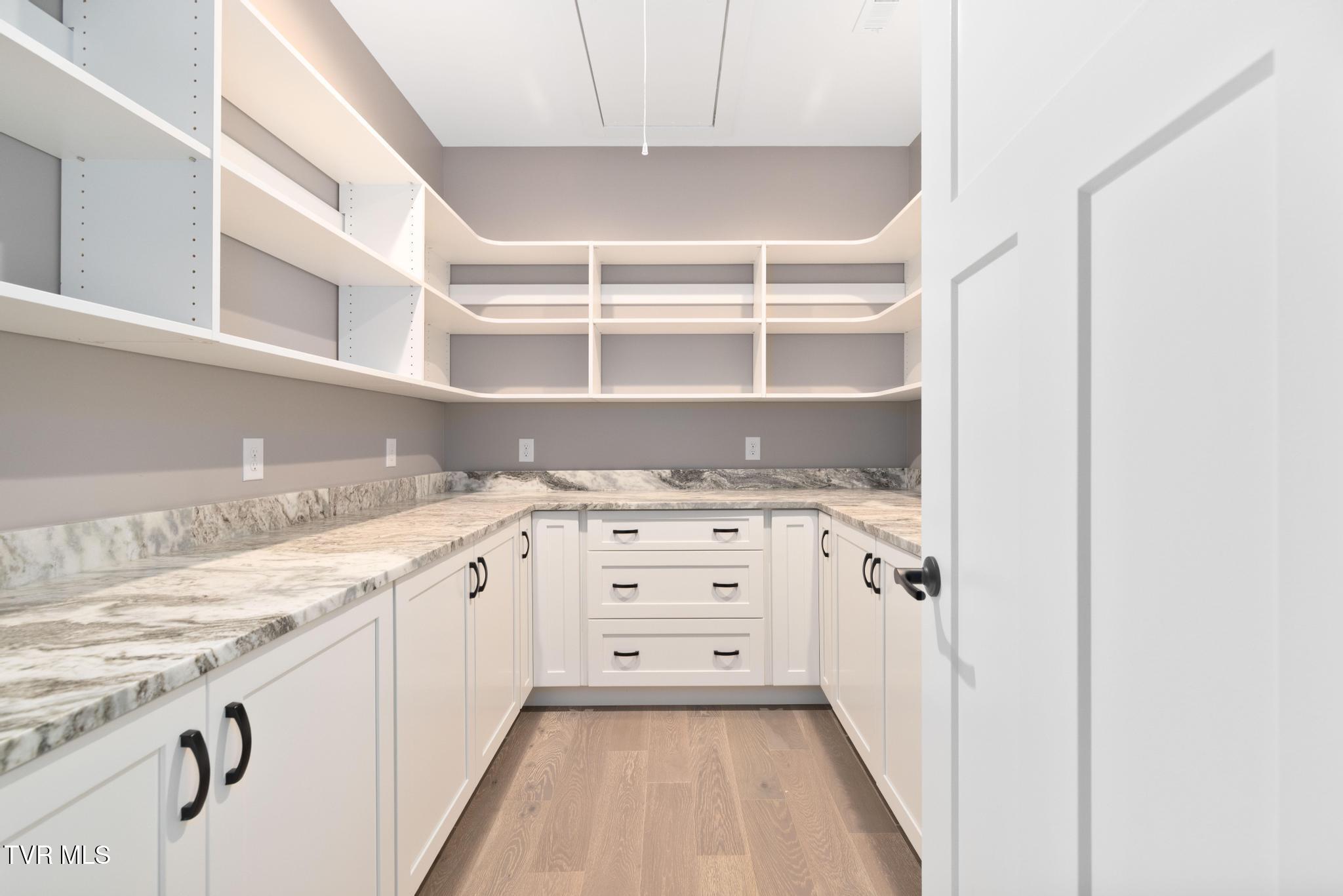 5419 Orebank Road Kingsport, TN 37664 - Photo 13 of 53 IMG_1937