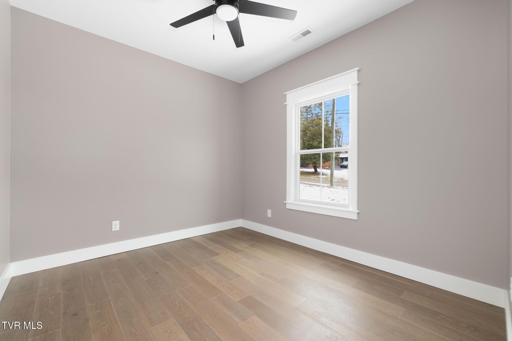 5419 Orebank Road Kingsport, TN 37664 - Photo 36 of 49 IMG_1886