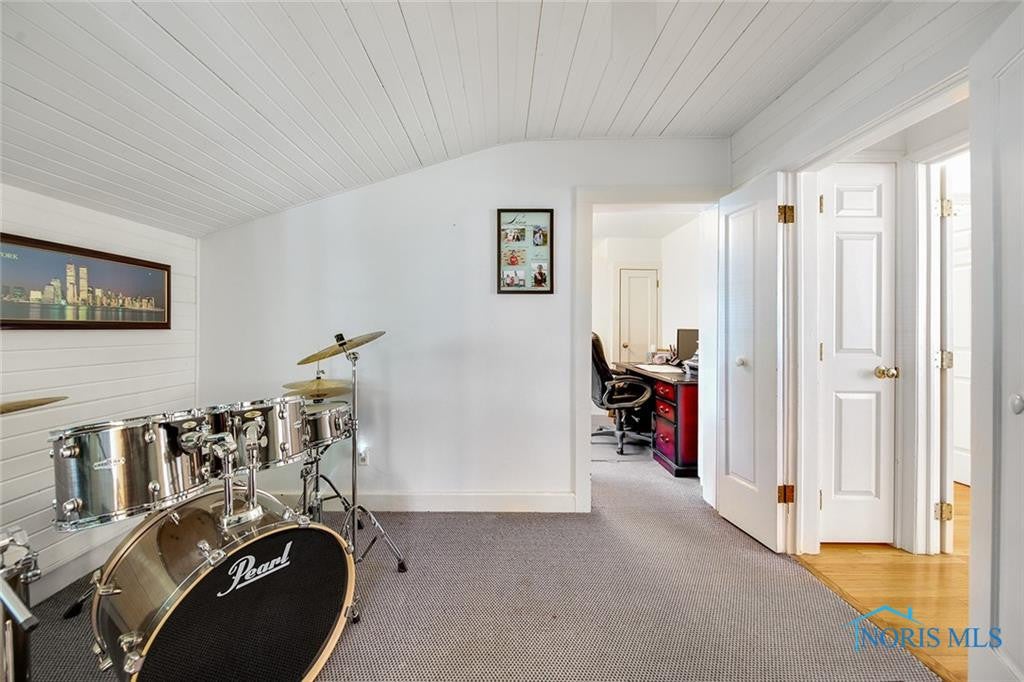 4631 Farmington Road Toledo, OH 43623 - Photo 25 of 50 Gallery Image 25