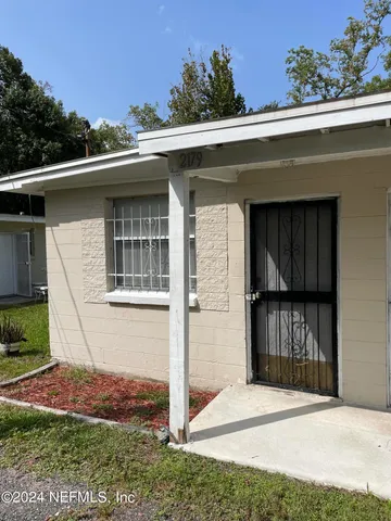 $1,000 | 2171 West 40th Street, Jacksonville, FL 32209