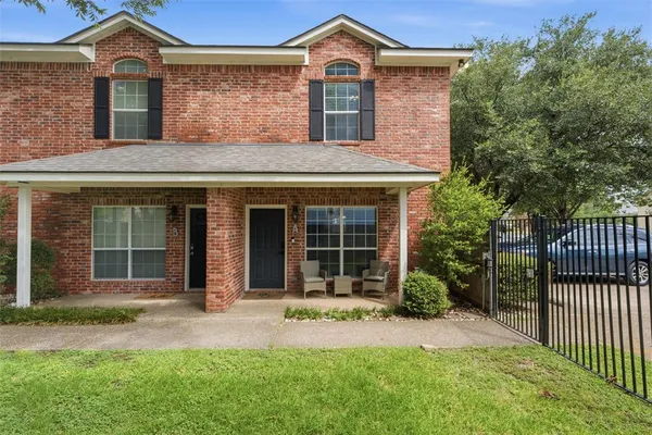 $240,000 | 1809 South 11th Street, Unit A, Waco, TX 76706