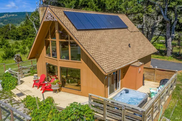$749,000 | 14720 Highway 1, Manchester, CA 95459