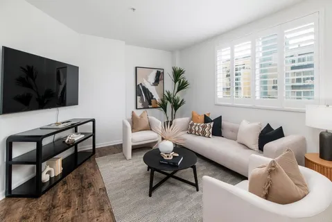 $738,000 | 1601 India Street, Unit 307, San Diego, CA 92101