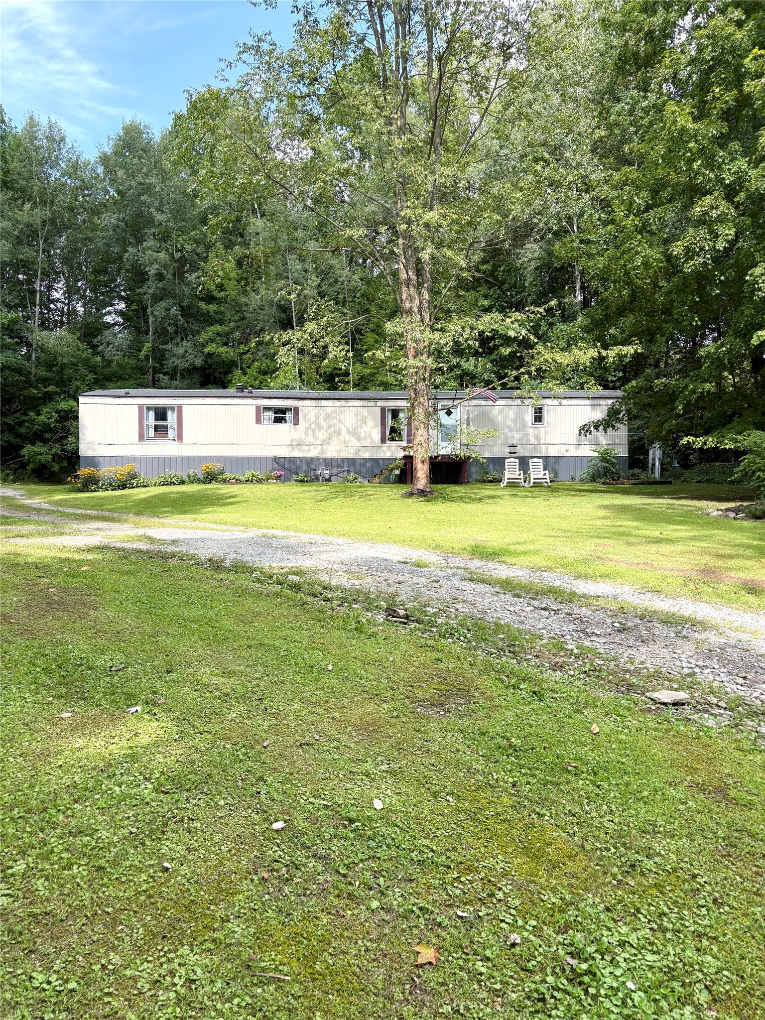 10963 Pont Road Albion, PA 16401 - Photo 2 of 28 Gallery Image 2