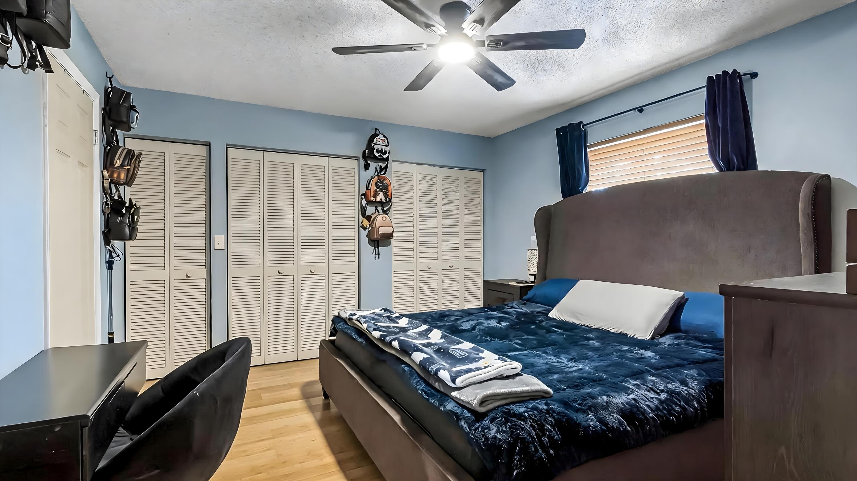5298 2nd Road Lake Worth, FL 33467 - Photo 5 of 35 Primary Bedroom
