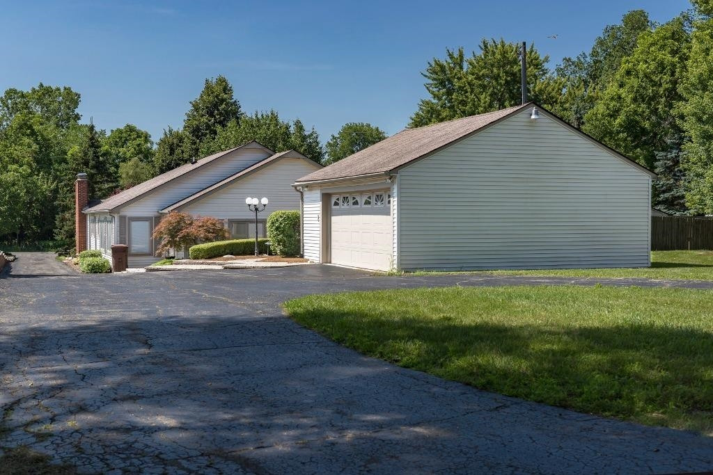 590 West Clark Road Ypsilanti, MI 48198 - Photo 5 of 10 Photo 5