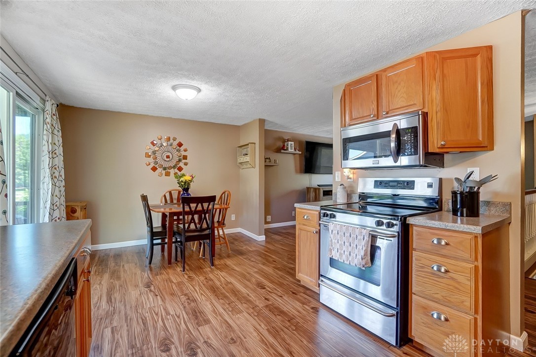 5220 Gander Road West Dayton, OH 45424 - Photo 18 of 41