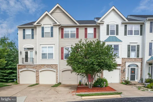 $2,750 | 13396 Burrough Farm Drive, Herndon, VA 20171