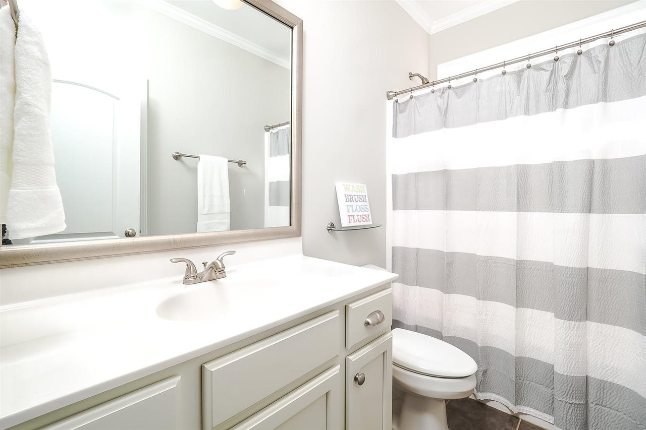 2038 Crockett Ridge Road Fuquay-Varina, NC 27526 - Photo 14 of 25 Full Bathroom
