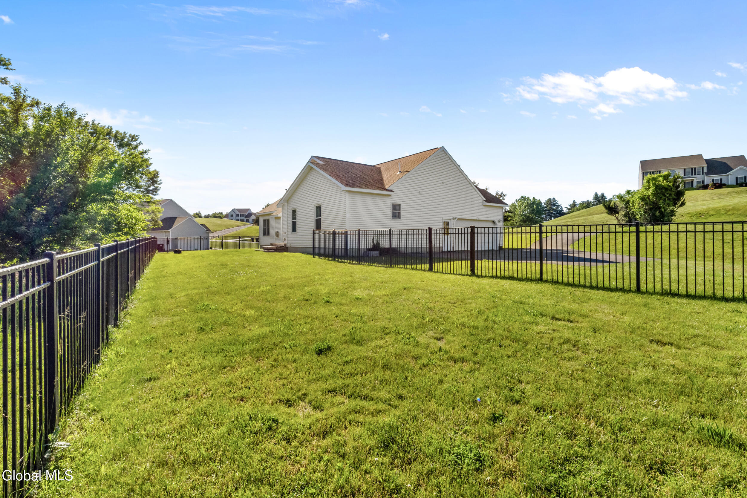 109 Abbey Road Poestenkill, NY 12140 - Photo 55 of 60 64__7__9595_1
