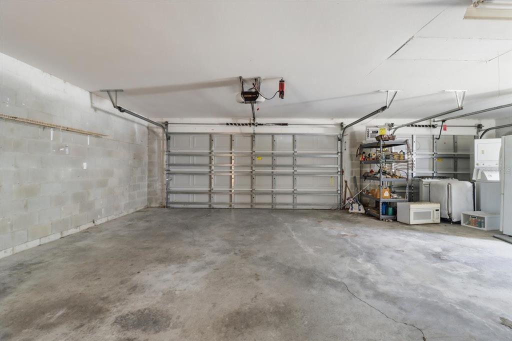 5120 East Hopp Lane Inverness, FL 34452 - Photo 25 of 26 a view of a garage