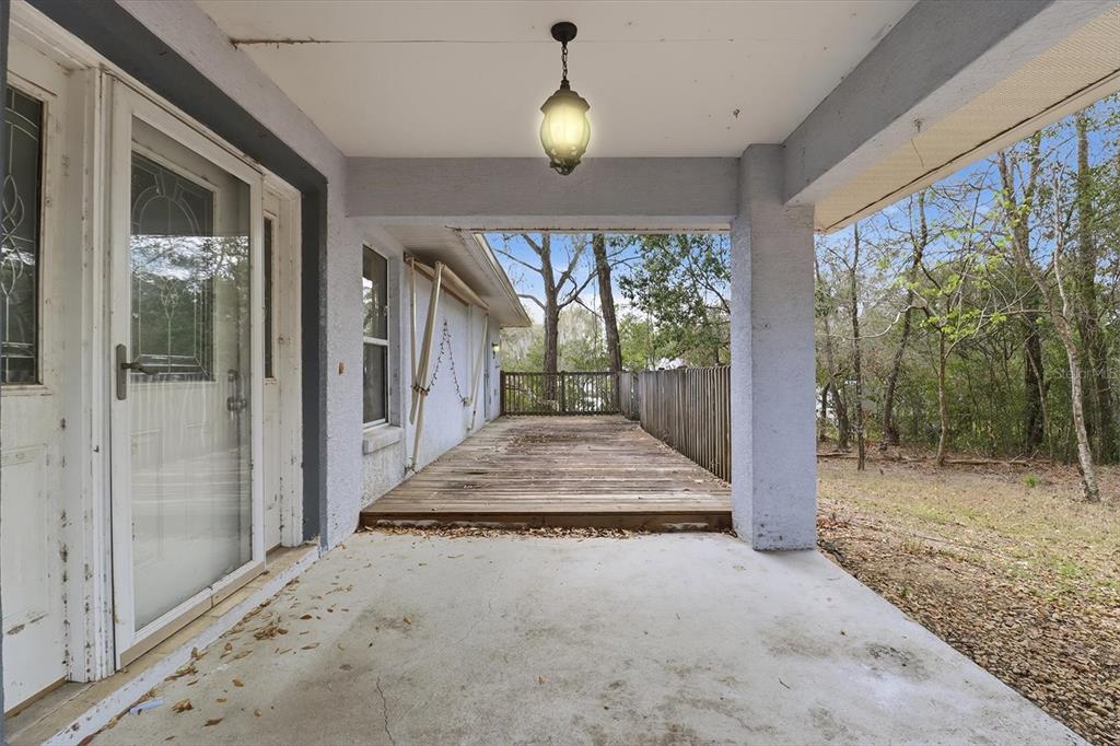 5120 East Hopp Lane Inverness, FL 34452 - Photo 9 of 26 a view of an entryway