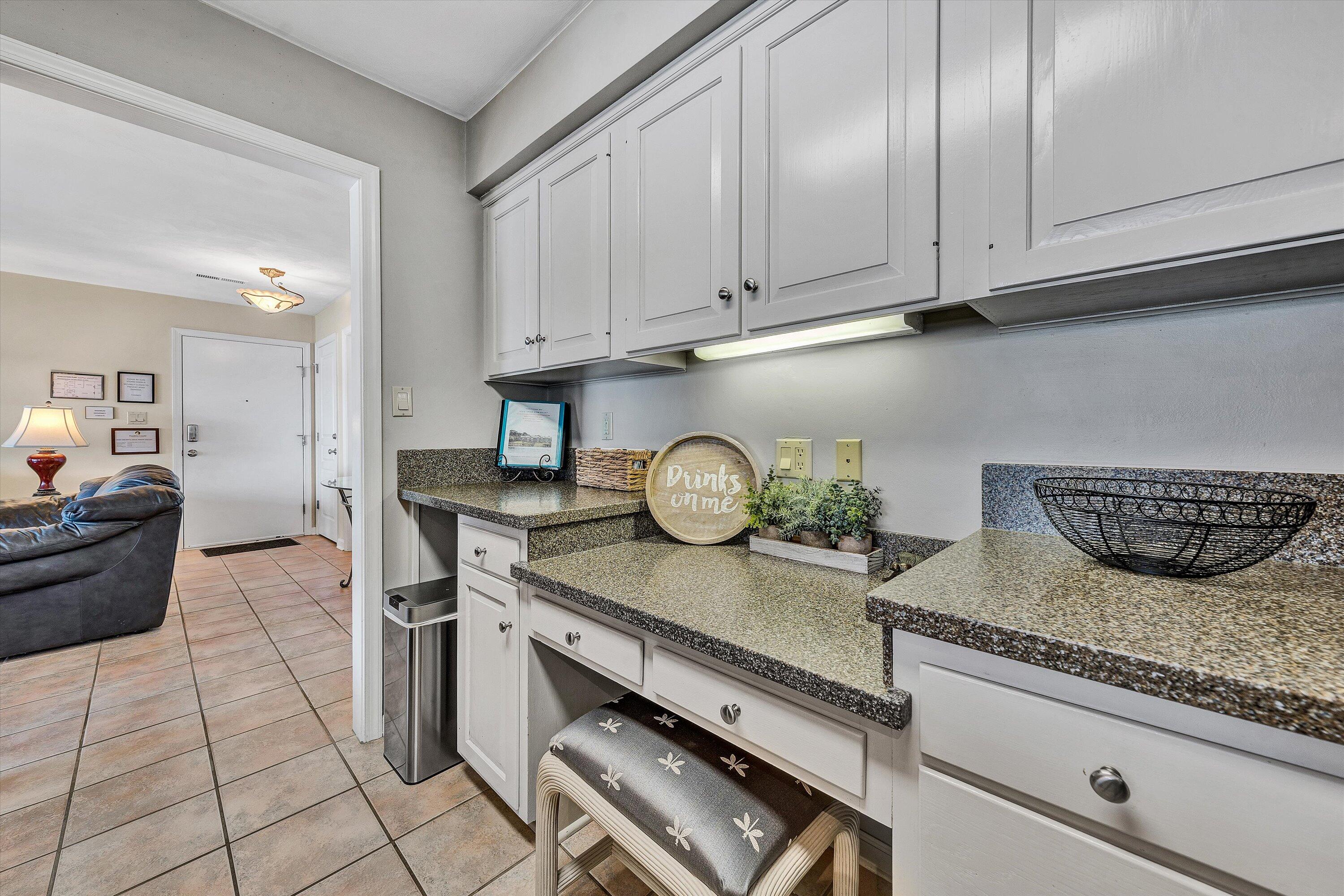 850 Gangplank Road, Unit 302 Moneta, VA 24121 - Photo 10 of 30 11-031420240075